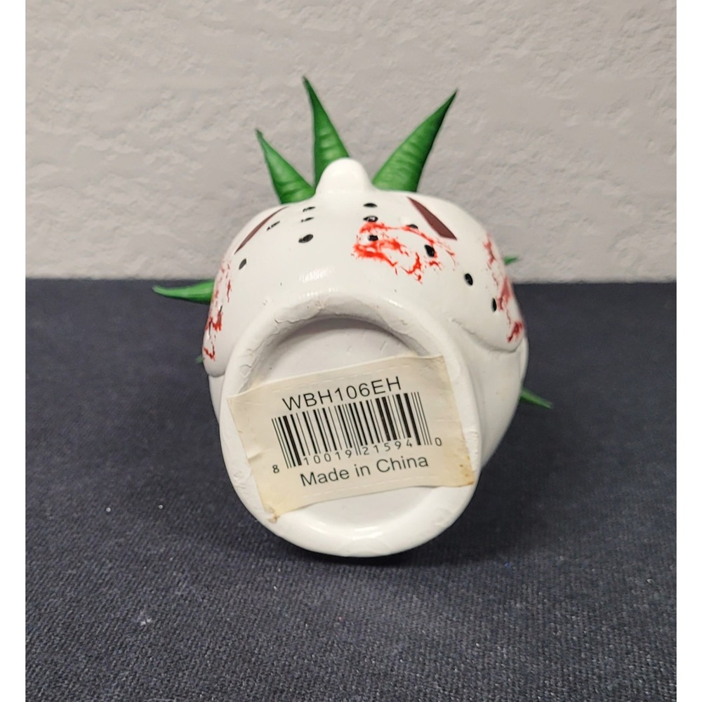 Silver Buffalo Friday the 13th Jason Mask Mini Planter Ceramic Faux Succulent - Picture 5 of 6